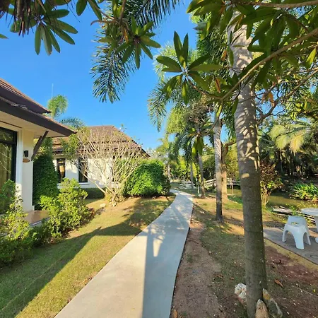 Baan Klong Resort